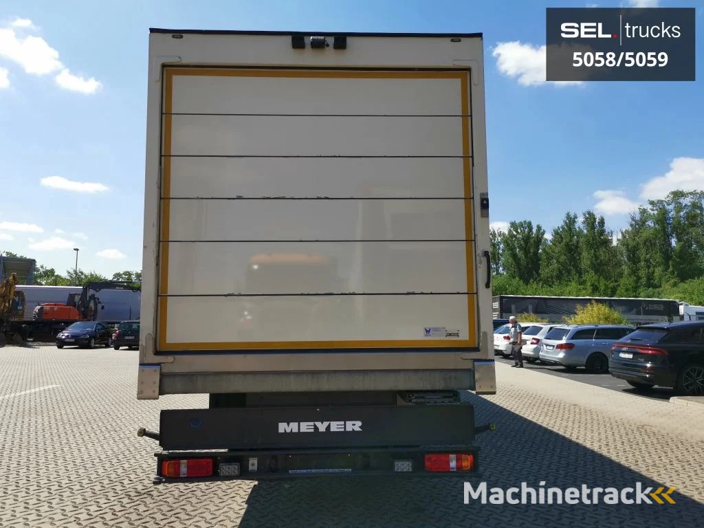 Iveco Stralis 400 ZF Intarder / Totwinkelkamera