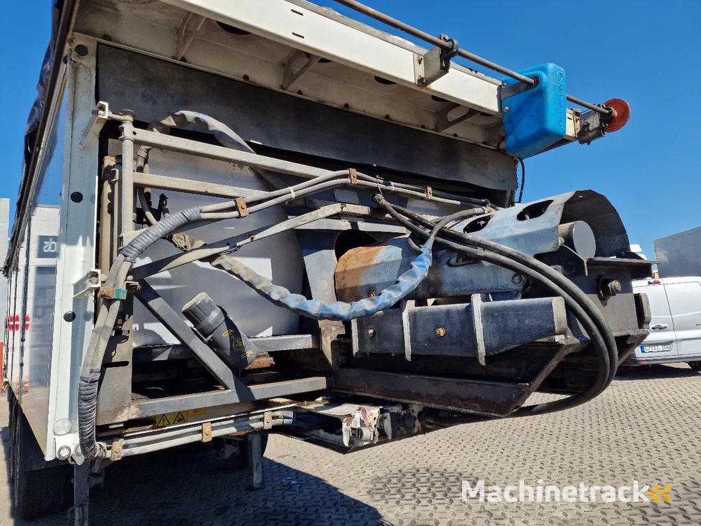 Fliegl ASS 372 Thermo Thermomulde mit abschiebetechnik / Liftachse