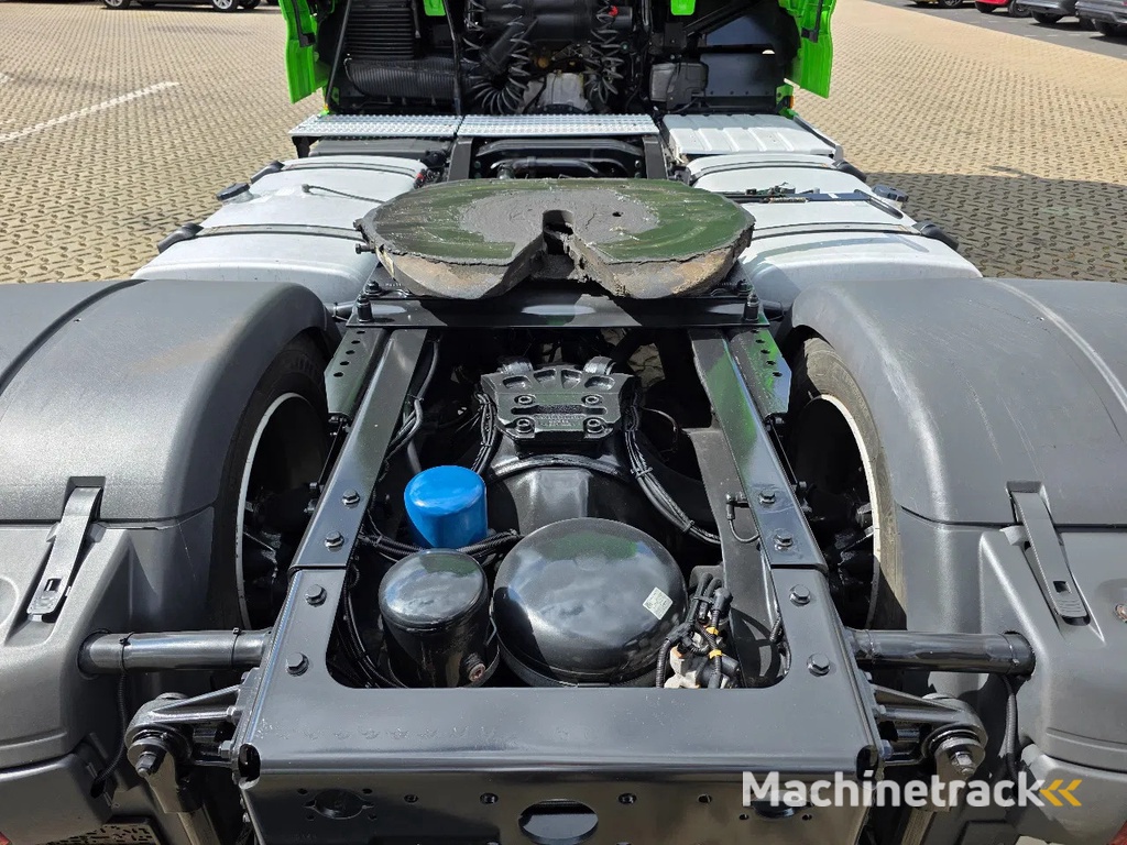 MAN TGX 18.460 4X2 LLS-U Retarder / 2 Tanks / ADR AT