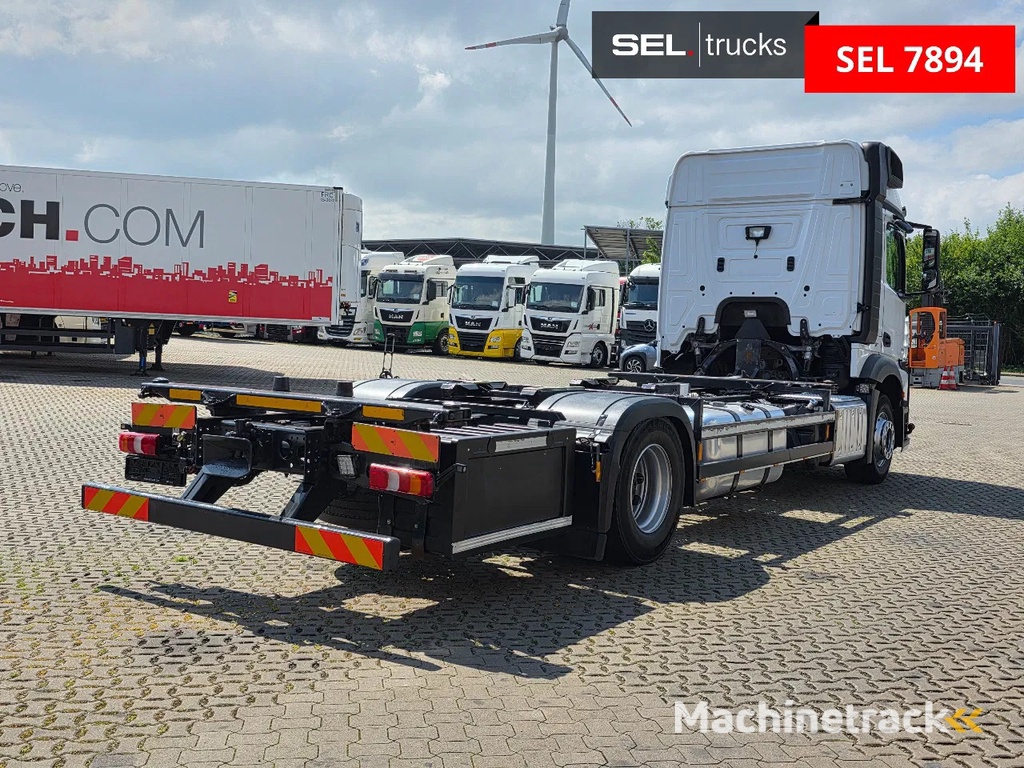 Mercedes-Benz Actros 1842