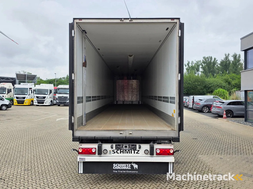 Schmitz Cargobull SKO 24/L