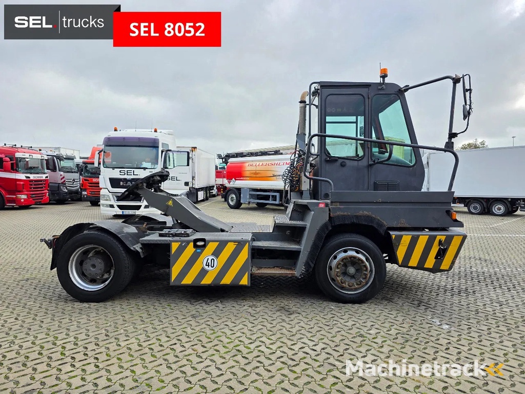 Terberg YT 182 Umsetzer Sattelplatte