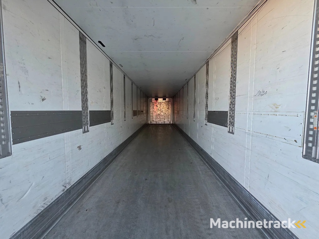 Schmitz Cargobull SKO 24/L13.4 FP 45 COOL