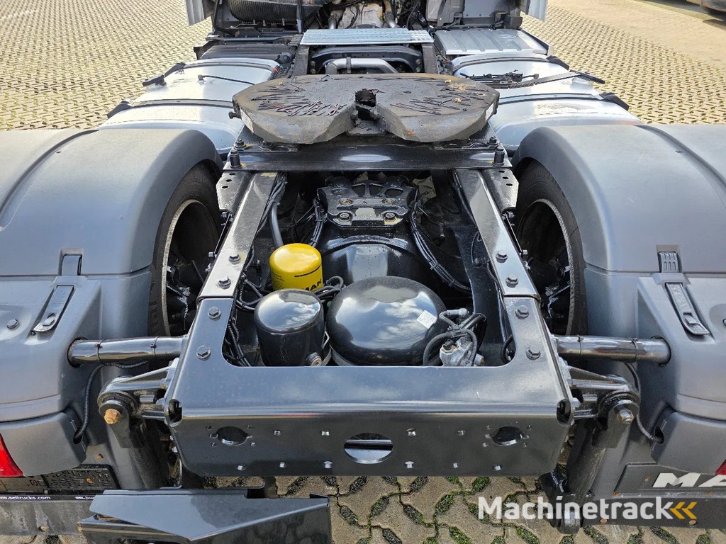 MAN TGX 18.460 LLS-U Retarder / 2 Tanks