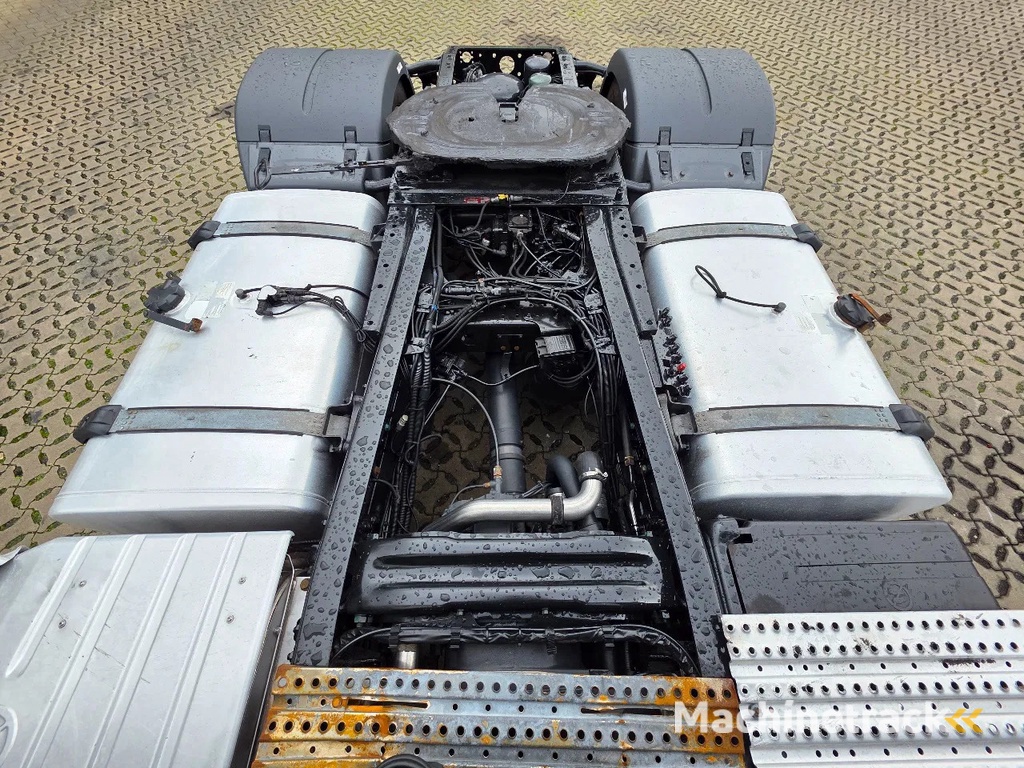 MAN TGX 18.460 4x2 LLS-U Retarder / 2 Tanks