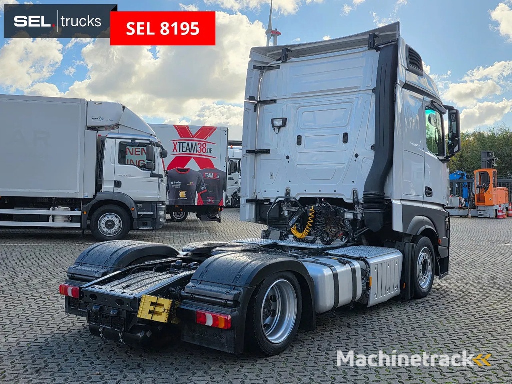 Mercedes-Benz Actros 1845 Retarder / 2 Tanks / Standklimaanlage