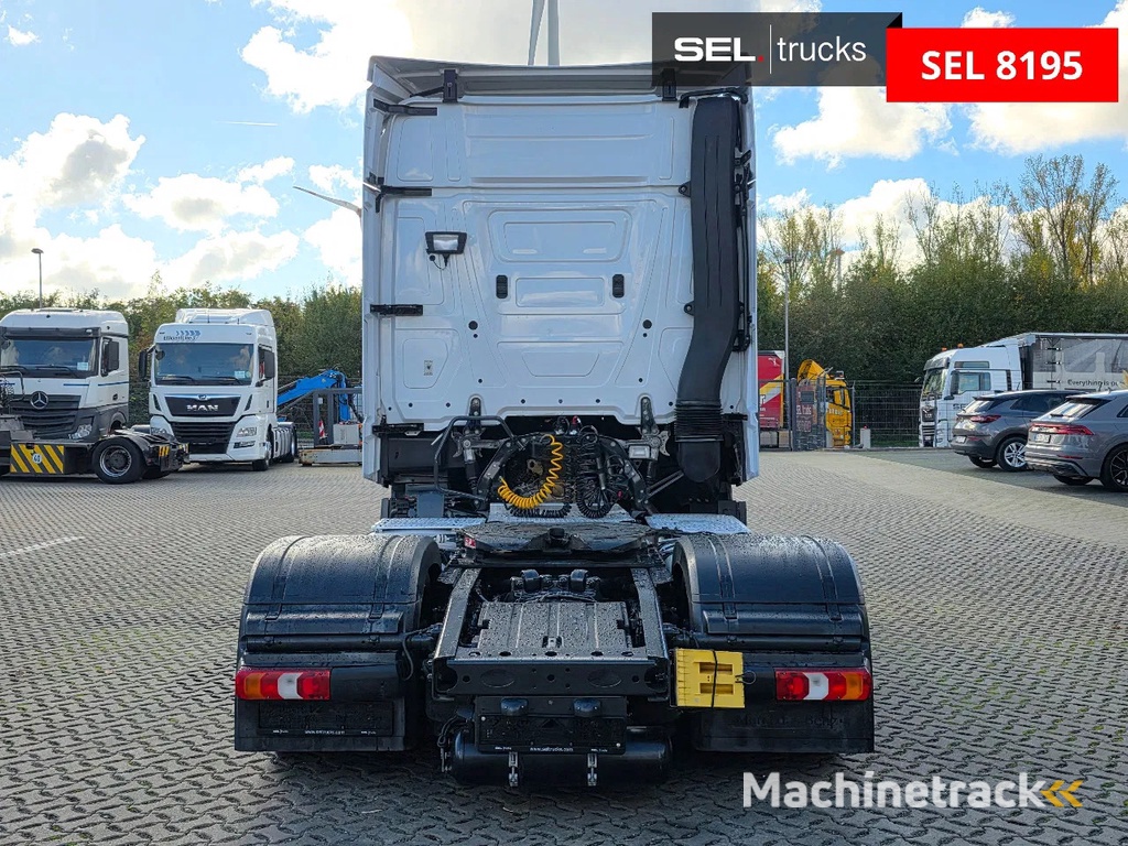 Mercedes-Benz Actros 1845 Retarder / 2 Tanks / Standklimaanlage