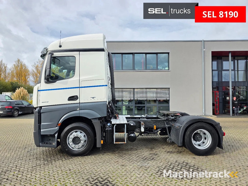 Mercedes-Benz Actros 1845