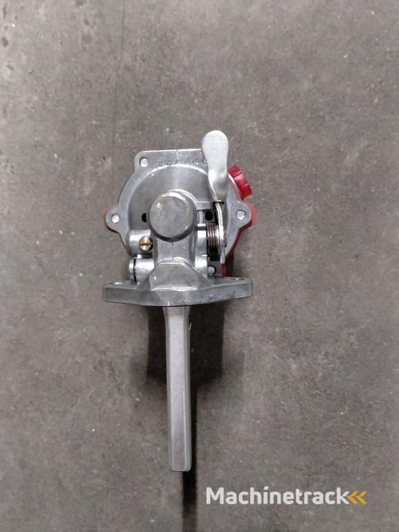 case brandstof opvoerpomp