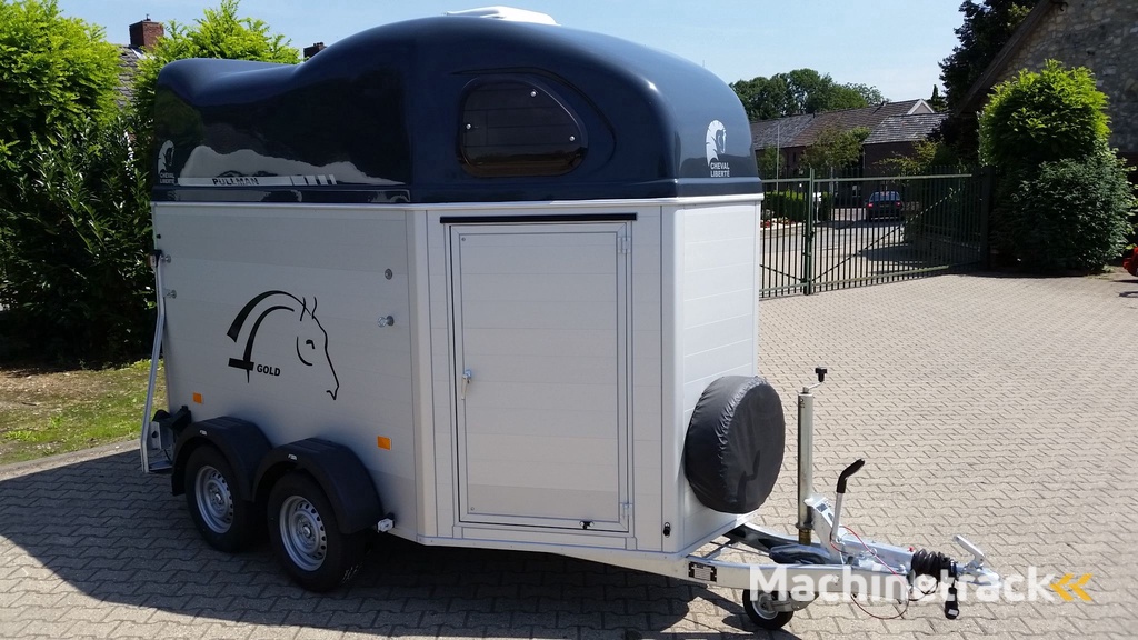 Cheval Liberte Gold Aluline + zadelkamer