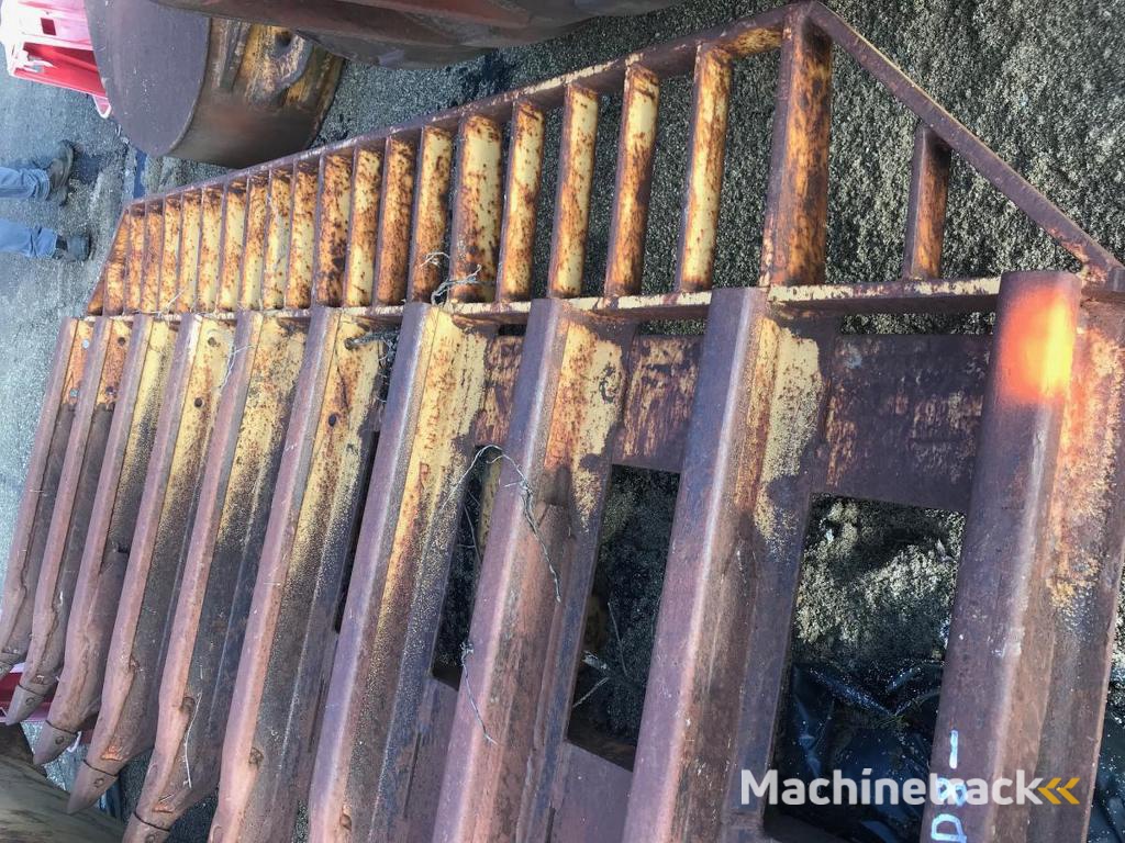 Lame-à-barreaux-FLECO-D8-D6-largeur-320 Lame à barreaux FLECO D8 D6 largeur 320