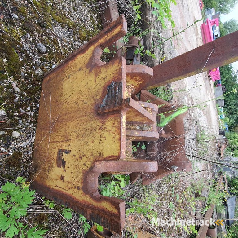 dent-à-dessoucher dent à dessoucher