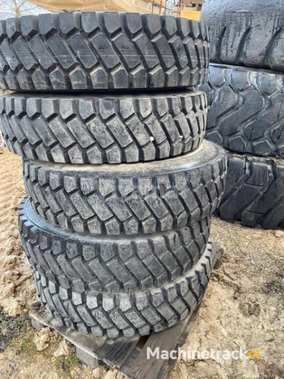 DUNLOP-12.00R20 SP931