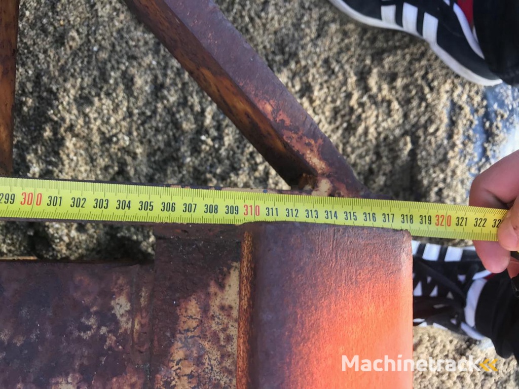 Lame-à-barreaux-FLECO-D8-D6-largeur-320 Lame à barreaux FLECO D8 D6 largeur 320