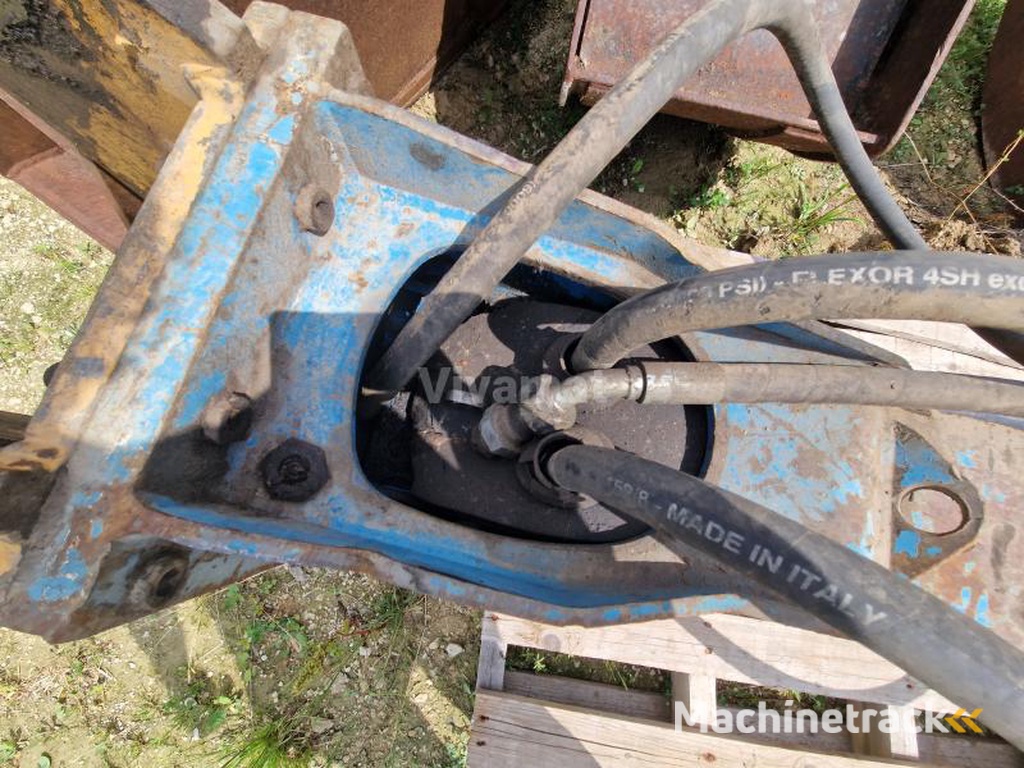 LIEBHERR-924 LIEBHERR 924