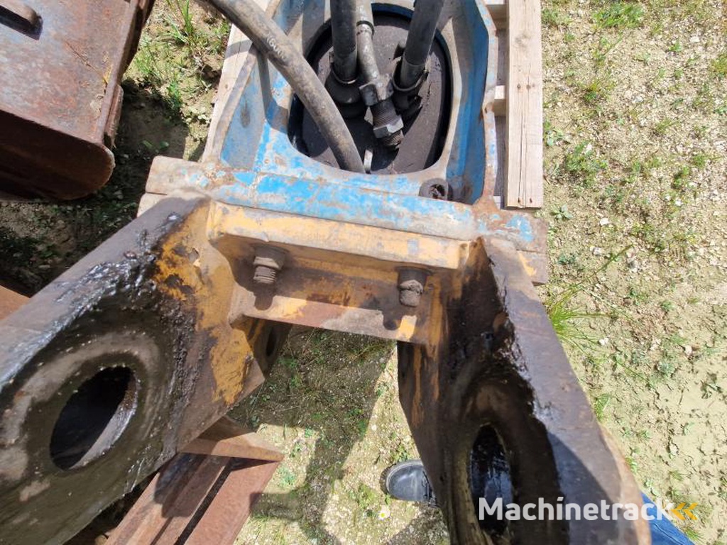 LIEBHERR-924 LIEBHERR 924