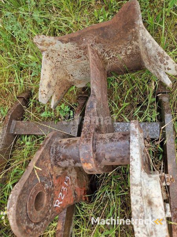 DENT-DE-DESSOUCHAGE DENT DE DESSOUCHAGE