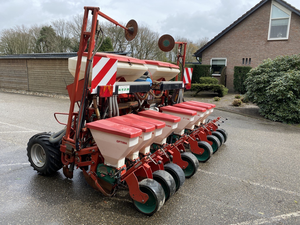 Kverneland Optima zaaimachine 8 rijen