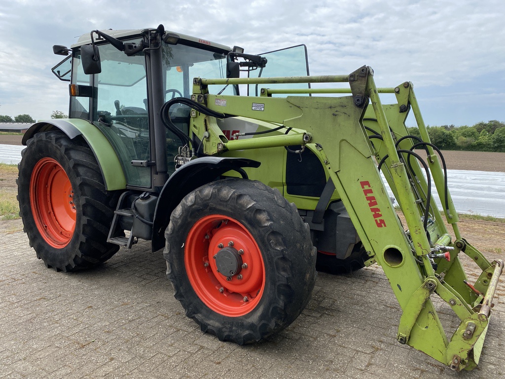 Claas Celtis 456 RX met frontlader
