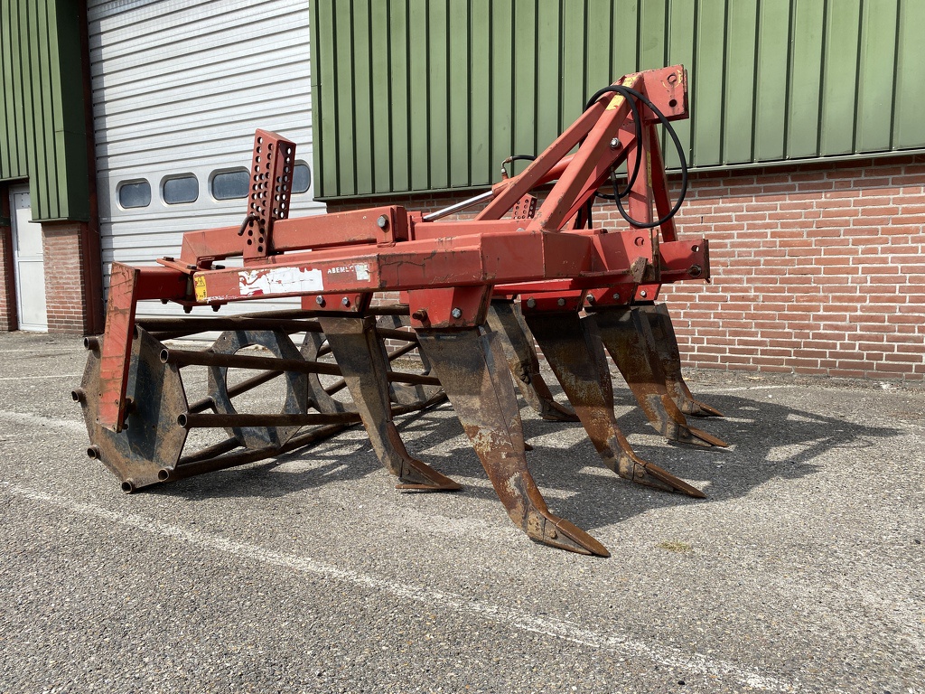 Evers Forest cultivator