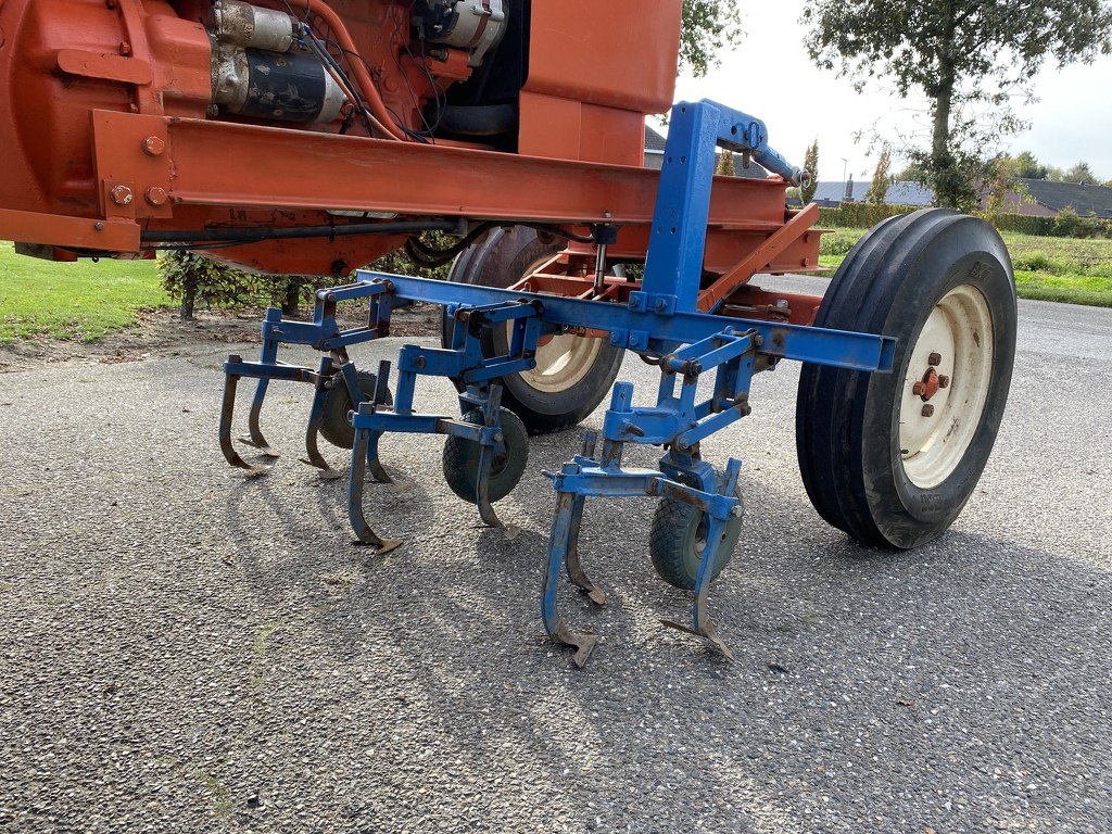 Renault 551 + schoffelmachine