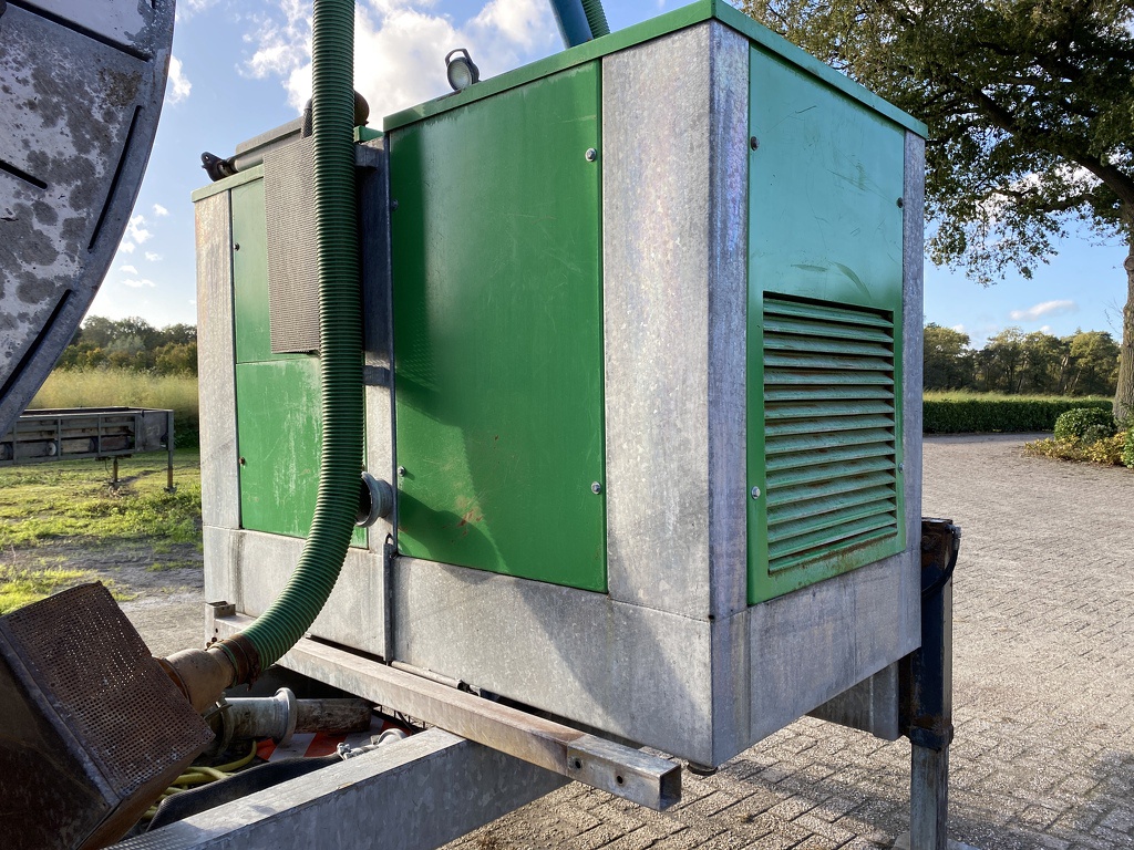 Bauer beregeningshaspel met pompunit