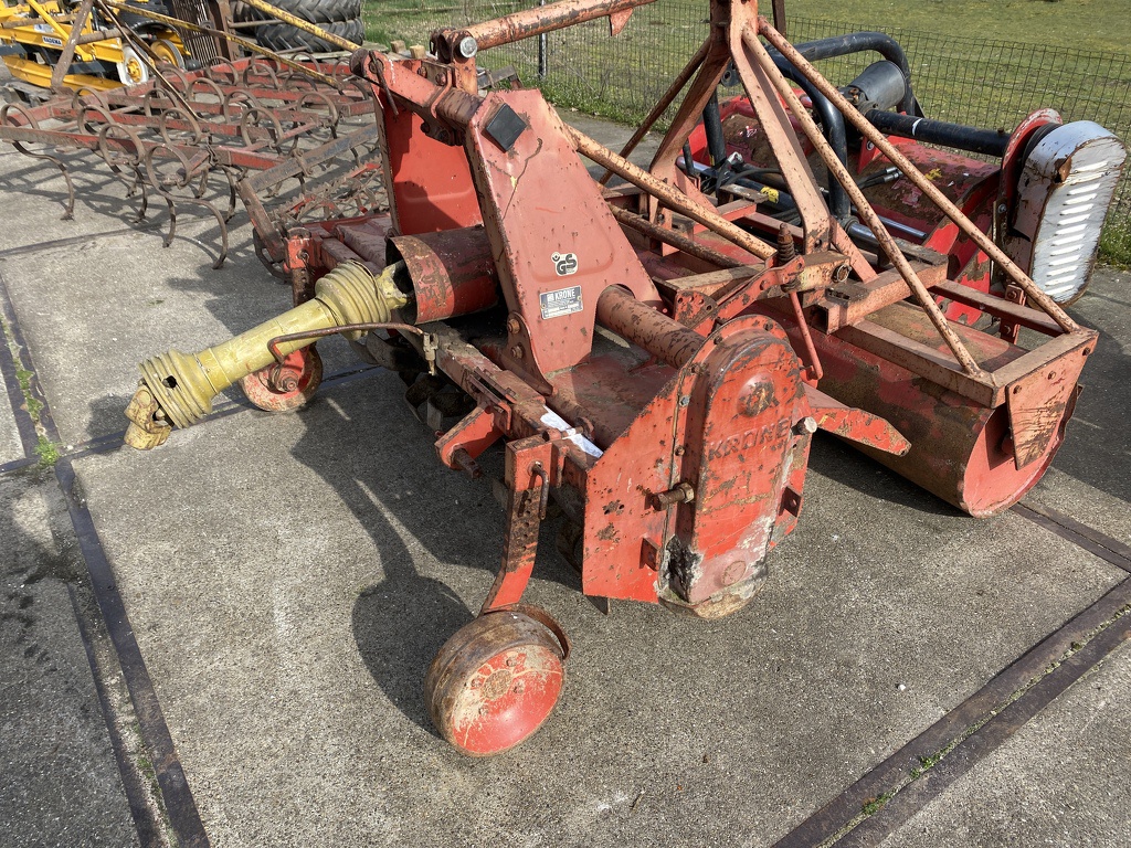 Grondfrees 1.5 mtr met rol