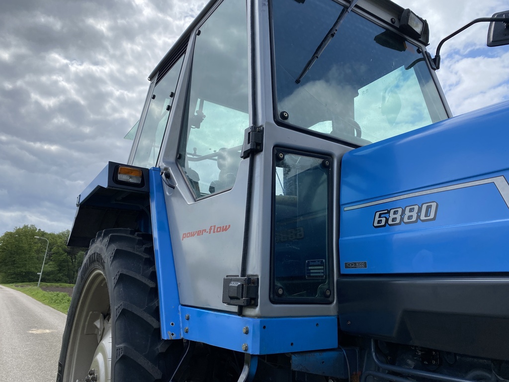 Landini 6880 Verhoogd