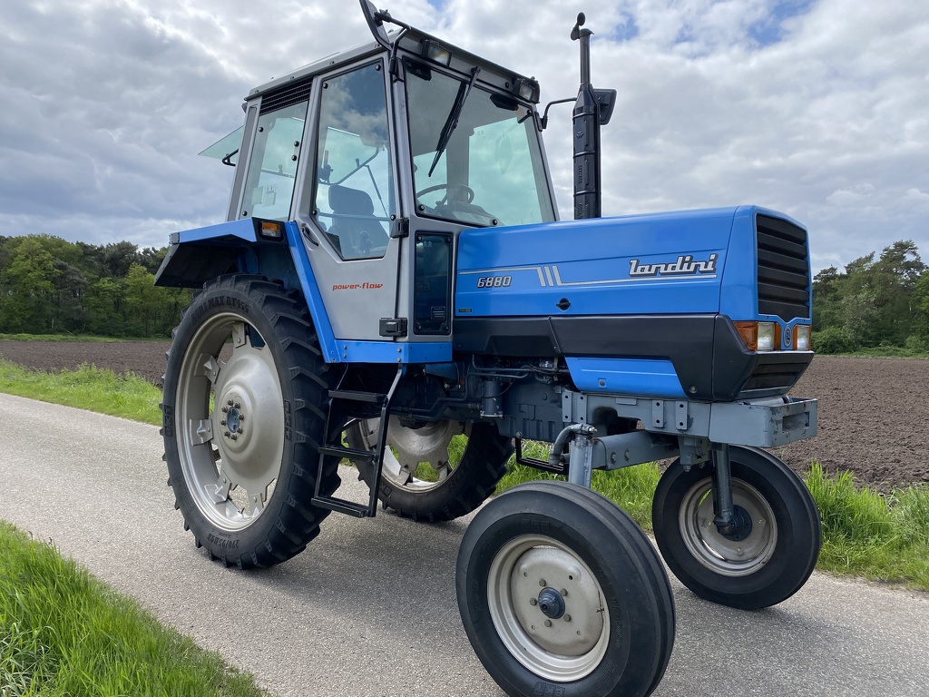 Landini 6880 Verhoogd