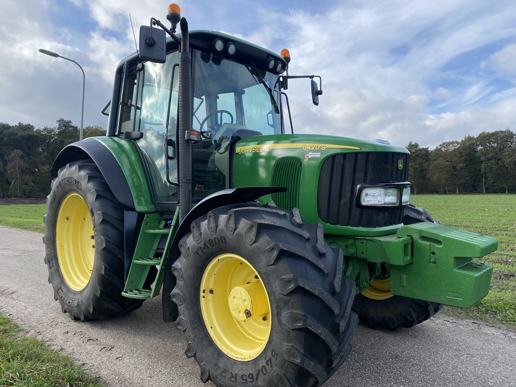 John Deere 6420S