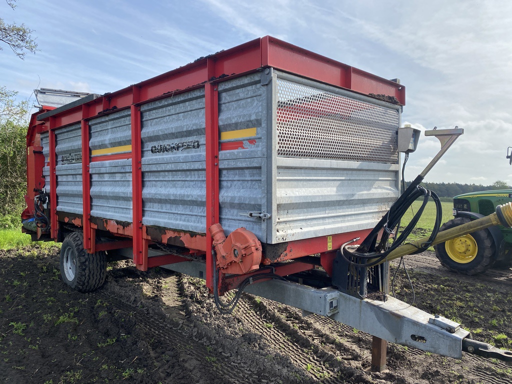 Schouten voerwagen compostwagen