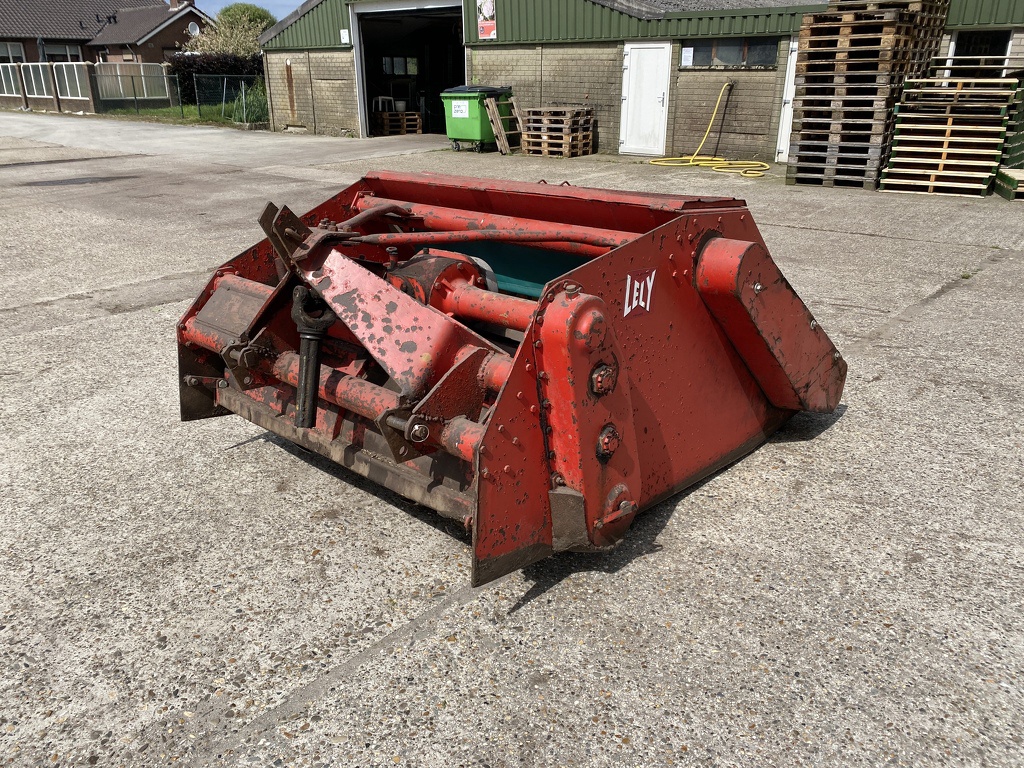 Lely zaaifrees overtopfrees