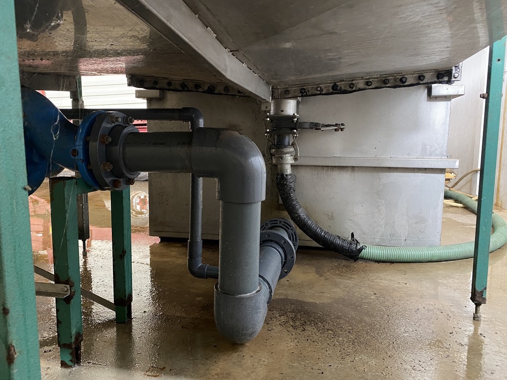 Pompoenenwasser borstelmachine