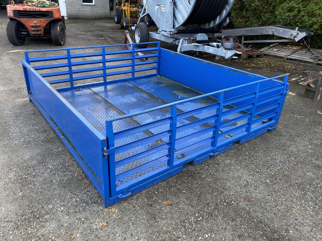 Transportbak machine platform