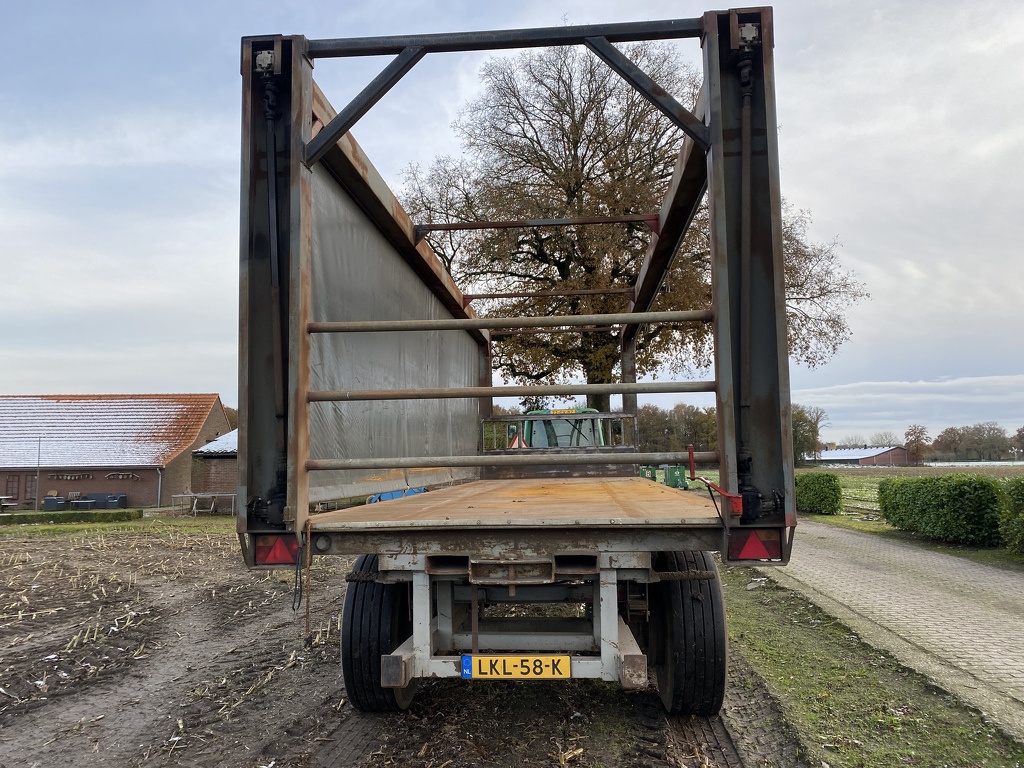 2 x Landbouwwagen balenwagen platte wagen