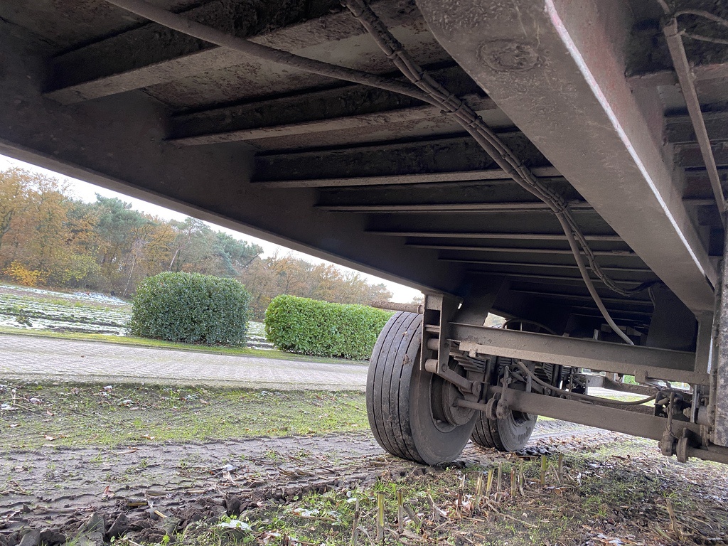 2 x Landbouwwagen balenwagen platte wagen