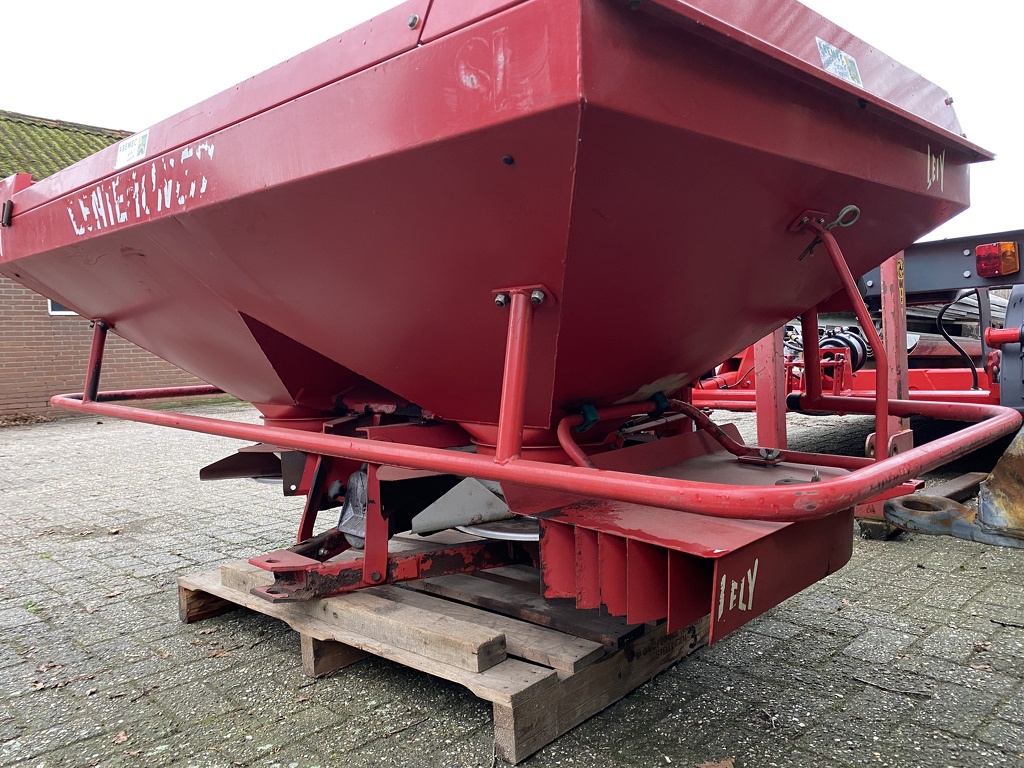 Lely kunstmeststrooier