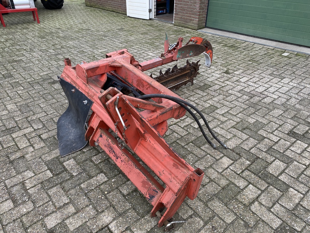 Kettingraver sleuvenfrees greppelfrees