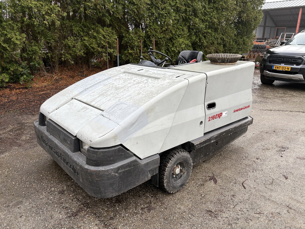American -Lincoln 2160 XP veegmachine Nilfisk