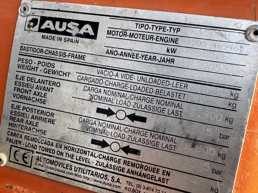 Ausa ruwterrein heftruck 4 X 4