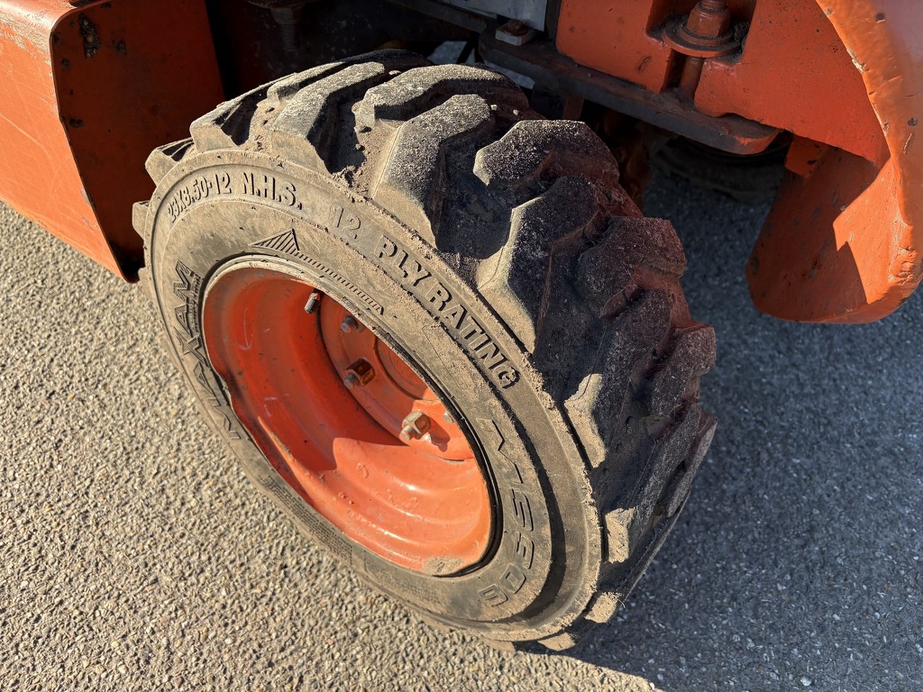 Ausa ruwterrein heftruck 4 X 4