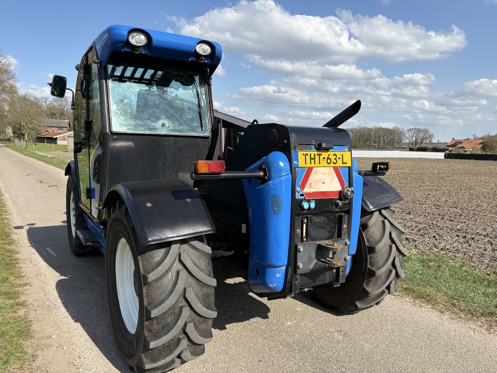 New Holland LM5040 verreiker