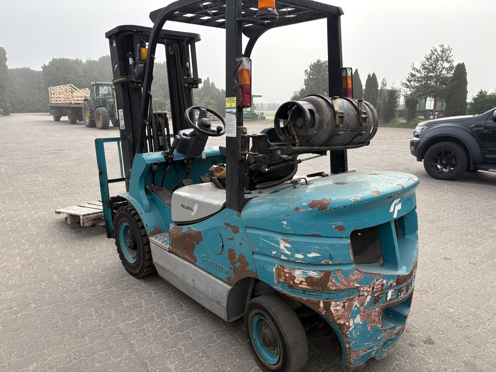 Feeler Heftruck Gas 3 delige mast