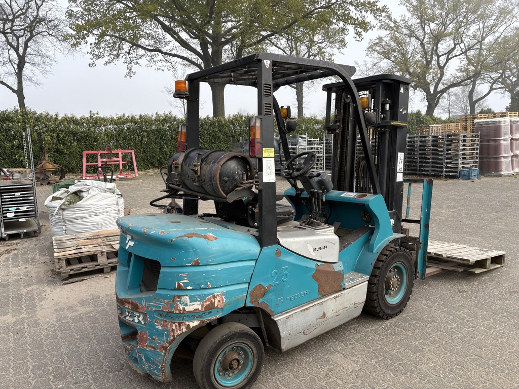 Feeler Heftruck Gas 3 delige mast