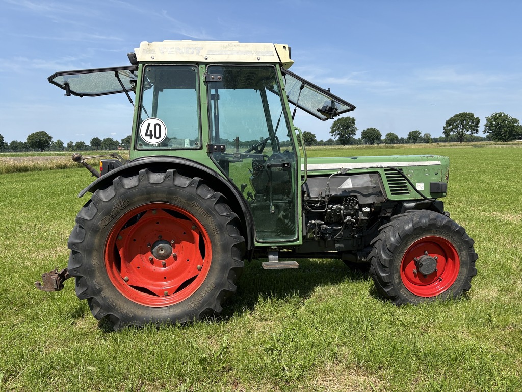Fendt 270 VA smalspoor kruipversnelling