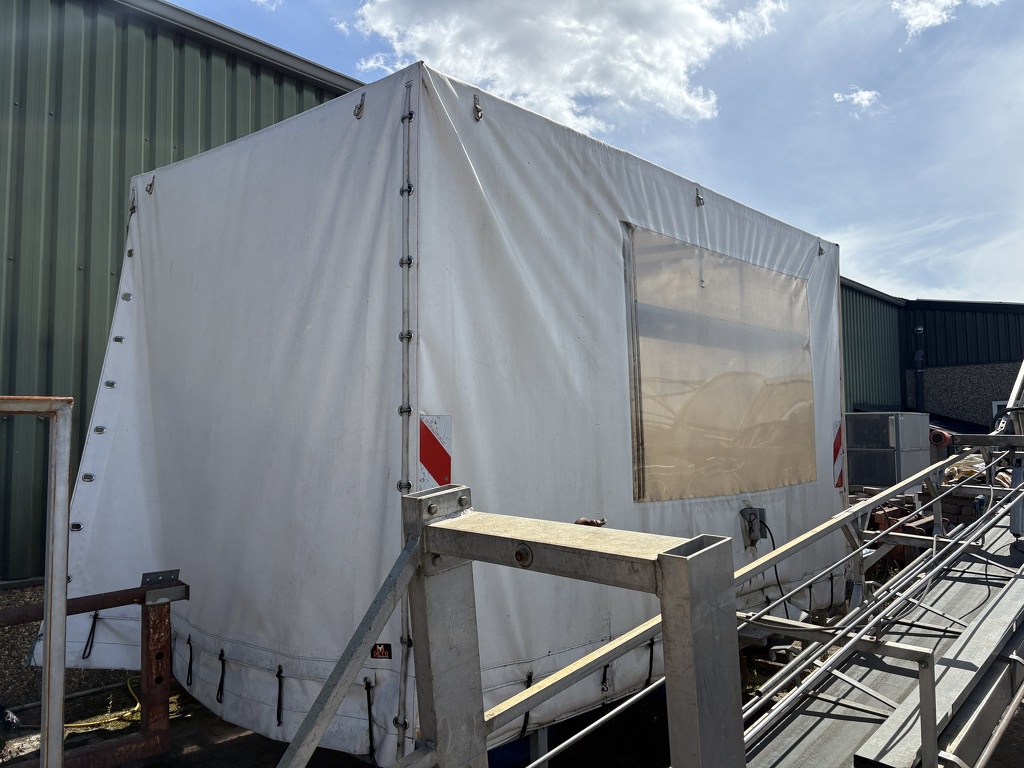 Prei plantmachine met huif 5 rij