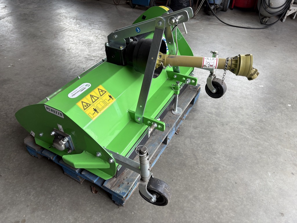 Perruzo verticuteermachine klepelmaaier