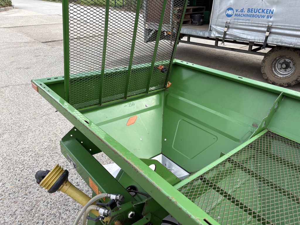 Amazone ZA -M 900 kunstmeststrooier