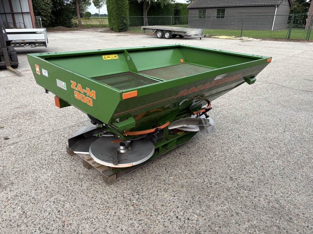 Amazone ZA -M 900 kunstmeststrooier