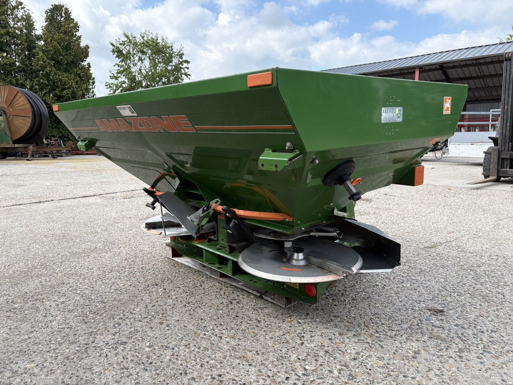 Amazone ZA -M 900 kunstmeststrooier